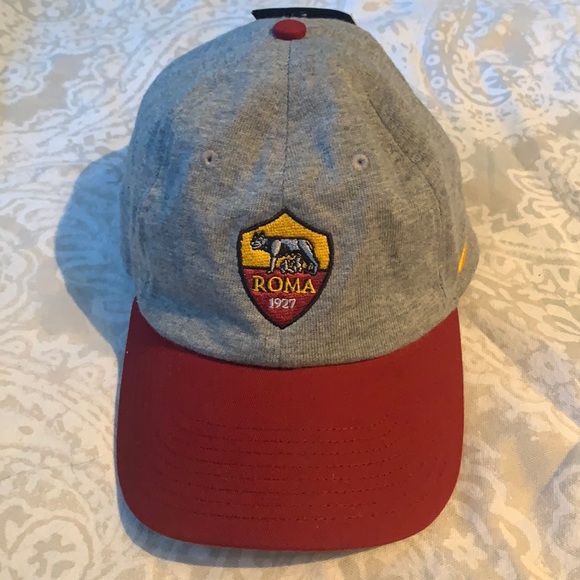NWT Roma 1927 Crest Football Club Baseball hat